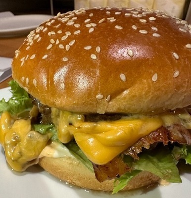 SOLLY’S Creates  New MARQUETTE Burger